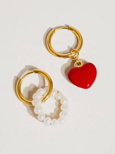 Euphrasie Mismatch Heart & Pearl Earrings