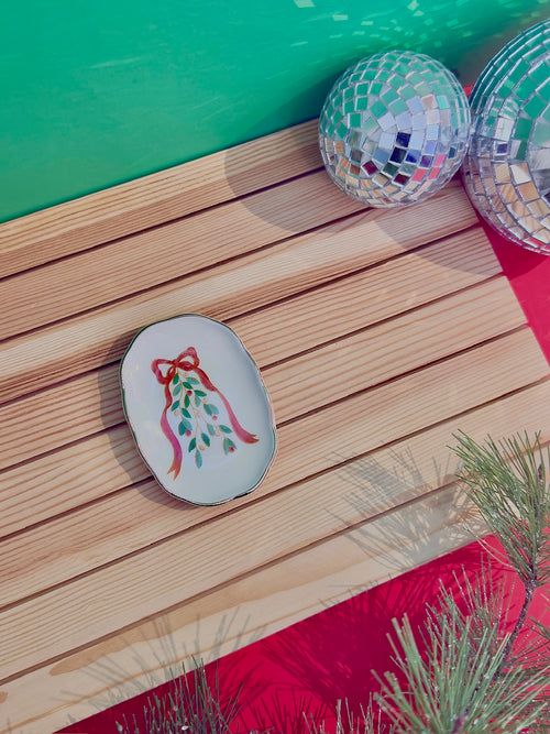 Gold Edge Mini Dish in Mistletoe