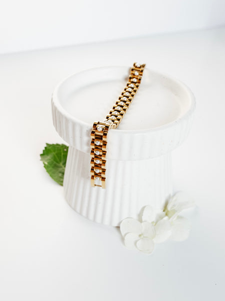 Oyster Pearl Drop Earrings