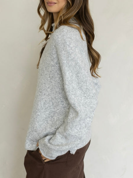 Piper Mock Neck Pullover in Heather Grey