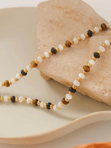 Arrow Beaded Necklace in Brown