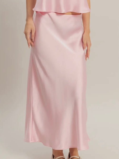 She's Cute Midi Skirt in Soft Pink