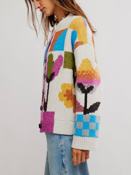 Tulip Whirl Cardigan in Ivory Combo