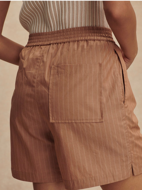 Marius Short 5 in Camel Stripe