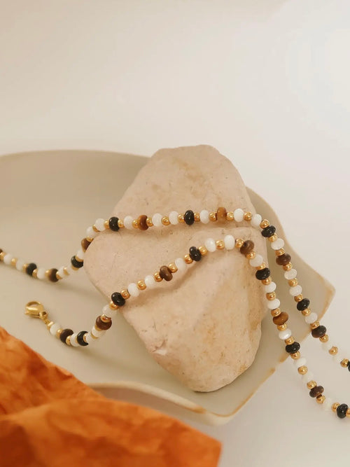 Arrow Beaded Necklace in Brown
