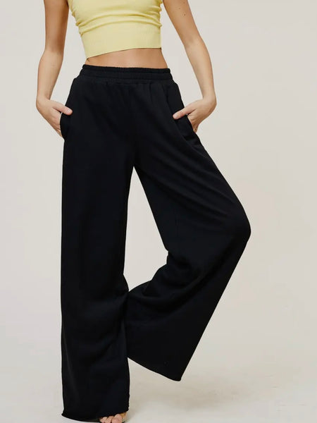 AirEssentials Wide Leg Pant in Red