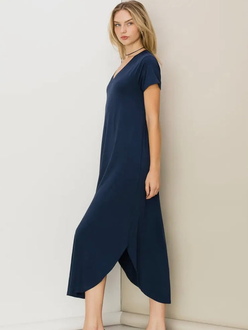 Easy V Midi Dress in Dark Night