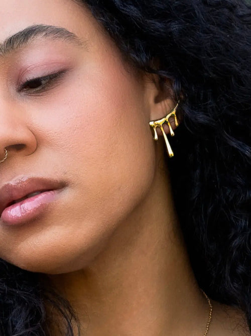 Lava Studs