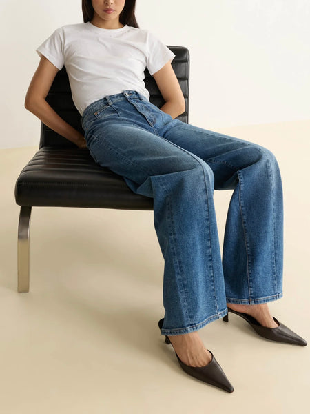 NCE Wide Leg Jeans 33" in Everafter Blues