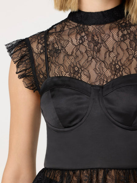 Katarina Top in Black Lace