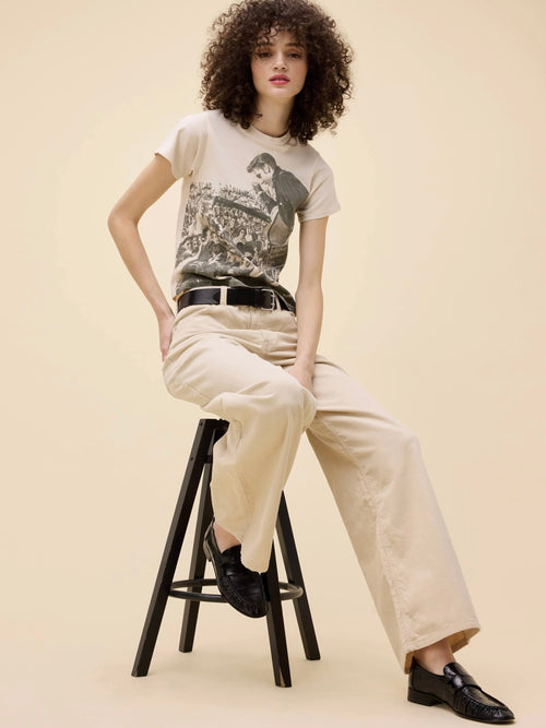 Sun Records X Elvis In Concert Vintage Tee in Dirty White