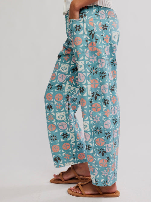 Good Luck Printed Barrel Pant in Jade Combo Ditsy