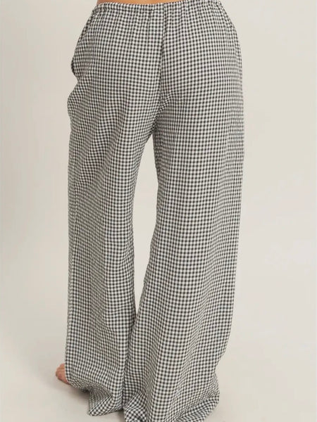 Bring The Gingham Pant in Black
