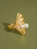 Kala Sculptural Pearl Ring