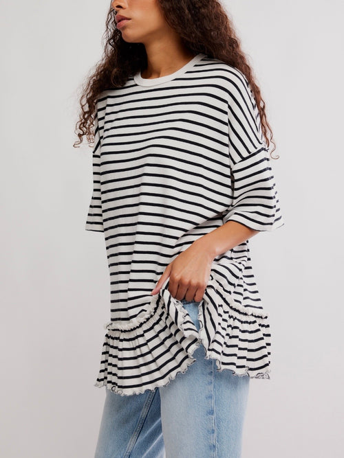 Why Yes Striped Tee in Black & White Combo