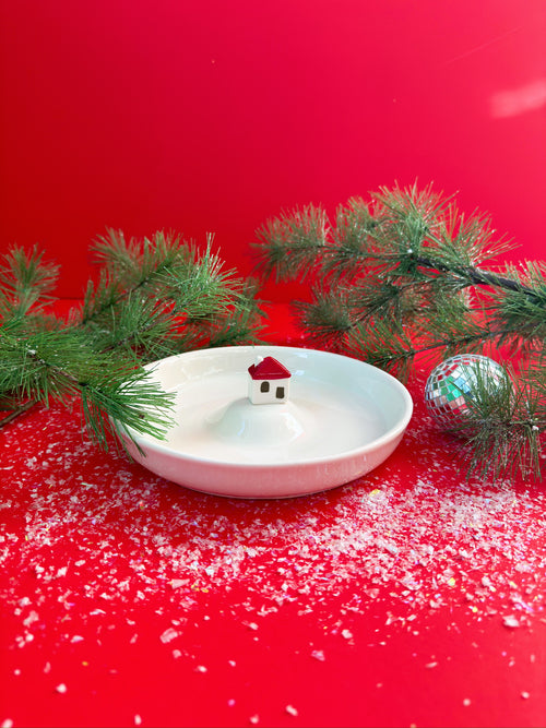 Holiday Stoneware Dish in House