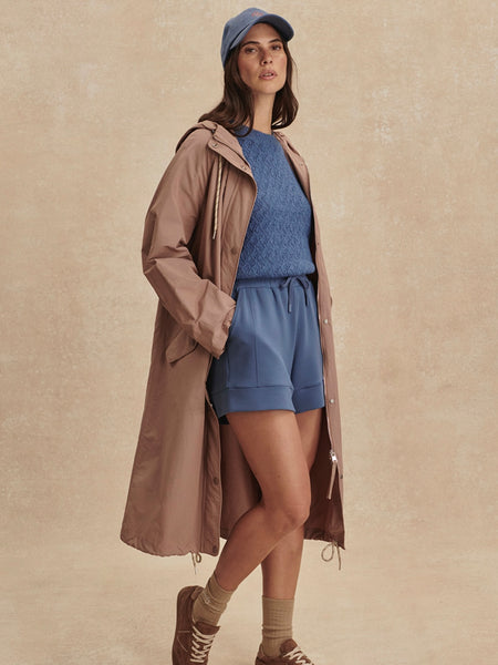 Isa Light Weight Jacket in Brownie