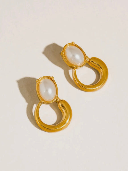 Anemone Pearl Drop Earrings