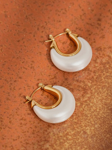 Roselle Teardrop Hoops in White