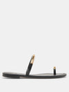 Wink Flat in Black