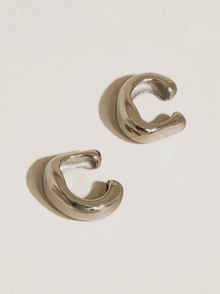 Bronte Chunky Ear Cuff in Silver