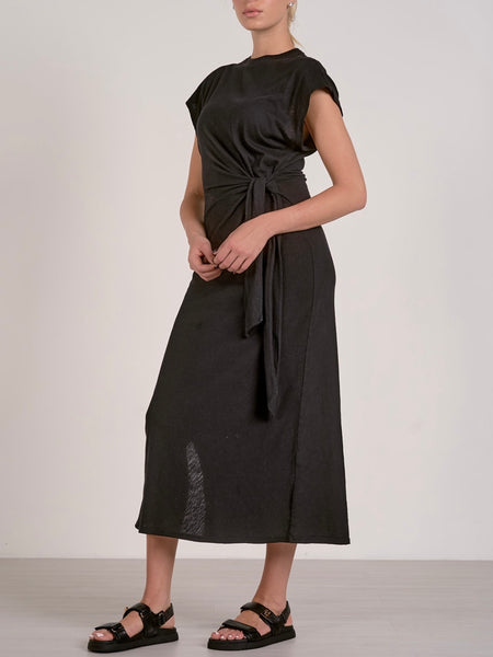 Ruched Just Right Midi Dress in Black