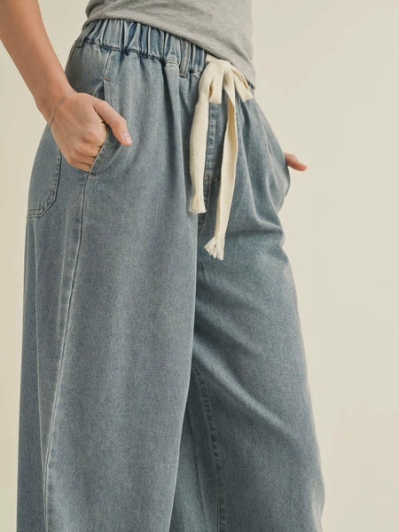 Today's Chambray Pant in Blue