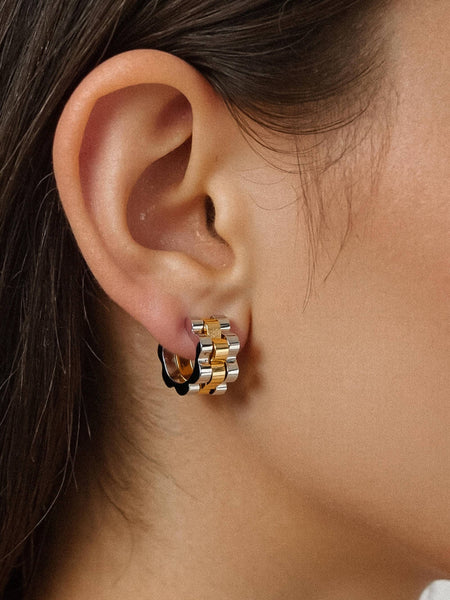 Paige Two-Tone Ribbed Hoops