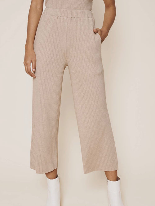 It's Complicated Crop Pant in Oatmeal