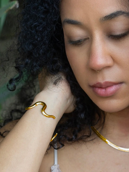 Alma Wavy Cuff