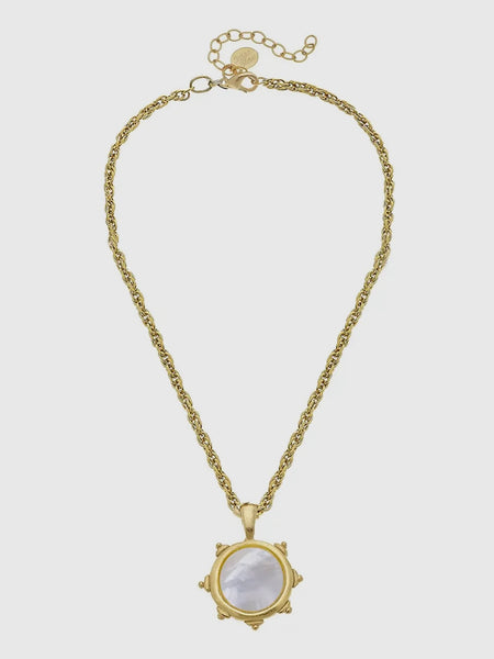 Florence Necklace in Mother of Pearl