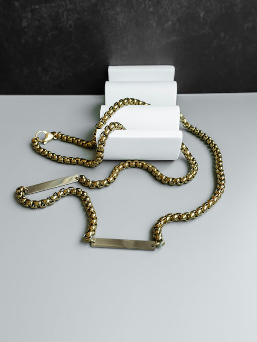 Von Necklace