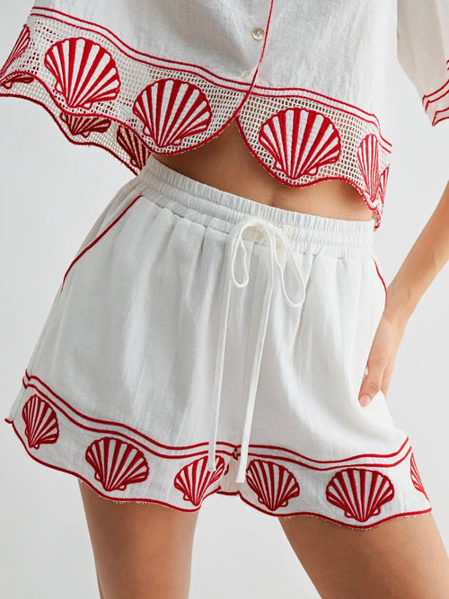 Shell Yes Shorts in White & Red