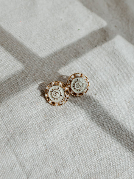 Very Classic 6 CC Earrings
