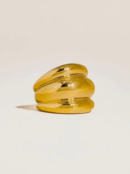 Daelen Dome Ring in Gold