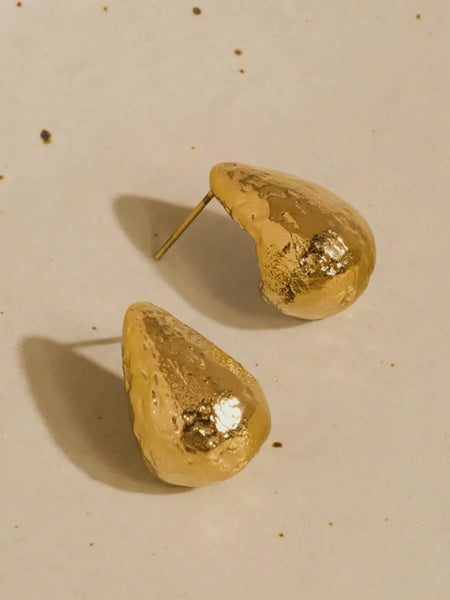 Vivelle Textured Droplet Earrings