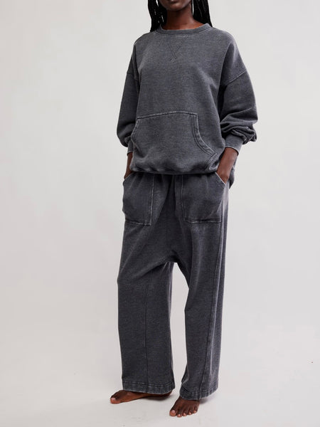 Slow It Down Pullover in Black