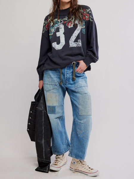 Palm Springs Turtle Graphic Sweatshirt in Washed Black Combo