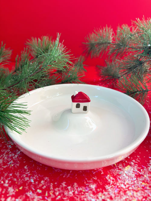 Holiday Stoneware Dish in House