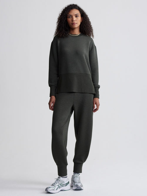 The Relaxed Pant 25 in Olive Marl