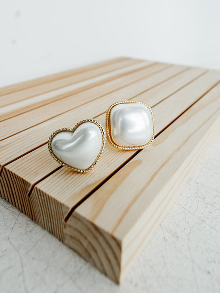 Square Puff Pearl Ring