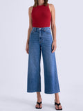 Lana Crop Jean in Cityscape