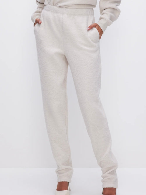 Sherpa BF Sweatpant in Tusk