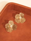 Reina Pearl Flower Earrings