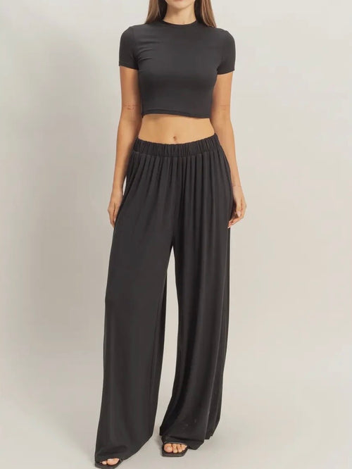 A Set Above The Rest in Black