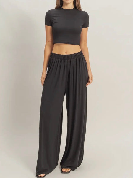 A Set Above The Rest in Black