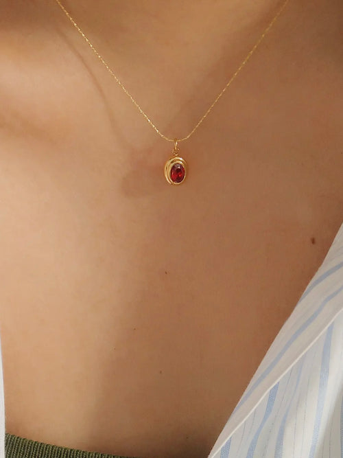 Cornelia Gemstone Necklace in Red