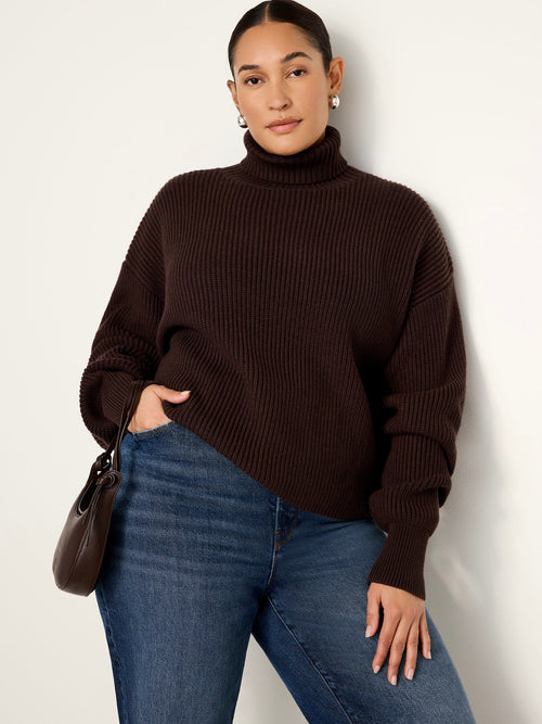 Heavy Cozy Turtleneck in Bark