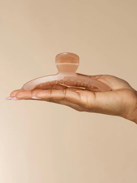 Recycled Plastic Large Arched Clip in Soft Pink