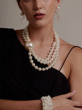 Oversized Pearl Collar Necklace